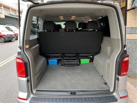 阿諴！全台灣旅遊！9人座車接送服務 - 9人座行李箱