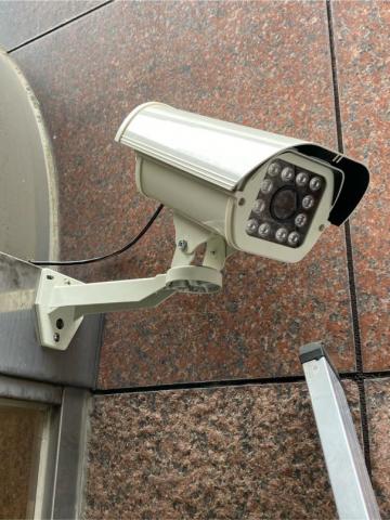 艾奎其資訊工程有限公司 - 戶外監視鏡頭