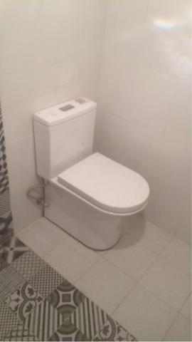 朱宸鋒 - 衛浴安裝