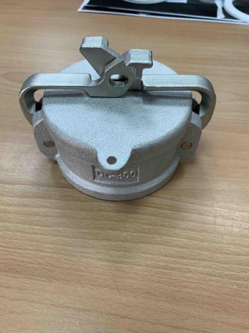 提供oppoa57配件服務的專家簡廷軒