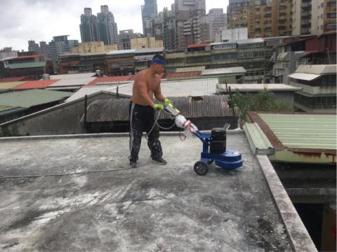 寶傑發工程管理顧問 - 屋頂平面地面庖除