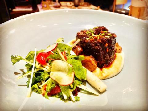 騰老闆 T . Boss (睿騰） - 