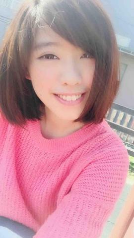 提供漂眉服務的專家鄭眉君