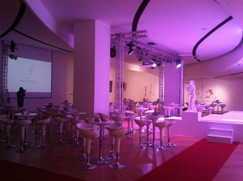 廈林國際廣告有限公司 - 