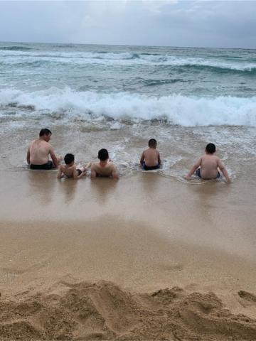 尊榮專車服務 - 享受大海的洗禮