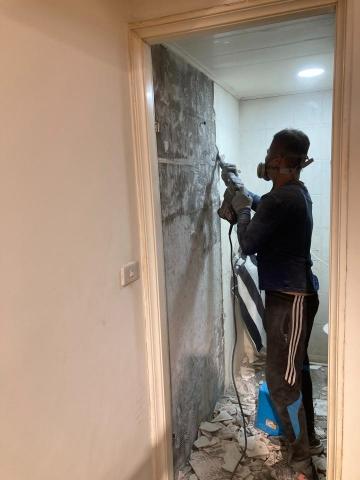 大台中居家修改小工程 - 浴室磁磚打除 大台中居家修改小工程 - 浴室磁磚打除