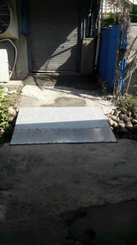 大台中居家修改小工程 - 工廠斜坡施工前 大台中居家修改小工程 - 工廠斜坡施工前