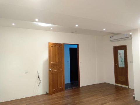 油漆防水 工程 - 套房
