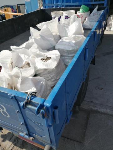 大台中居家修改小工程 - 施工完垃圾清運 大台中居家修改小工程 - 施工完垃圾清運