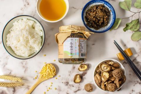 凃佳妤 - 商品圖情境攝影