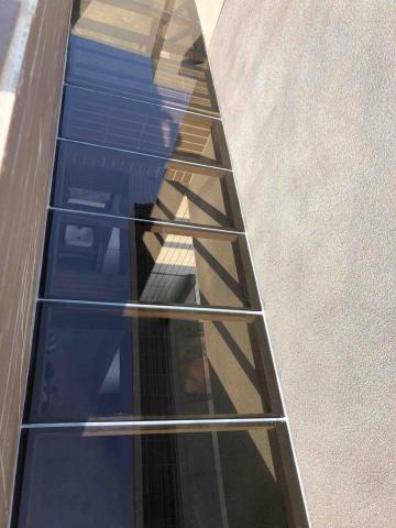 靖旺 - 不銹鋼採光罩、5茶+5強玻璃