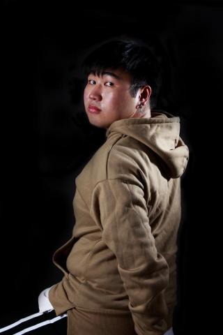 提供卡片服務的專家莊傑富