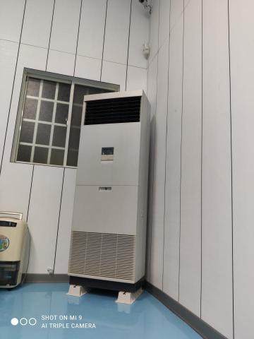 台灣一一空調工程行 - 新竹湖口某電子廠辦公室14KW落地變頻分離式冷氣