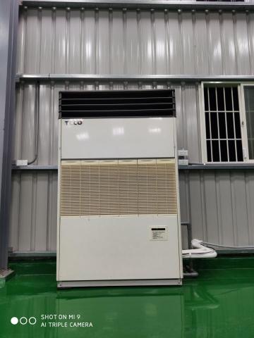 台灣一一空調工程行 - 桃園平鎮區某廠房中古10RT氣冷式箱型冷氣2組施工