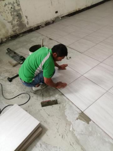 大台中居家修改小工程 - 貼地磚 大台中居家修改小工程 - 貼地磚