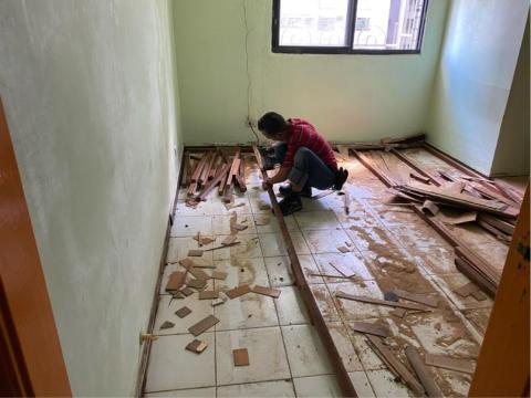 士均工程行 - 地板拆除 安裝