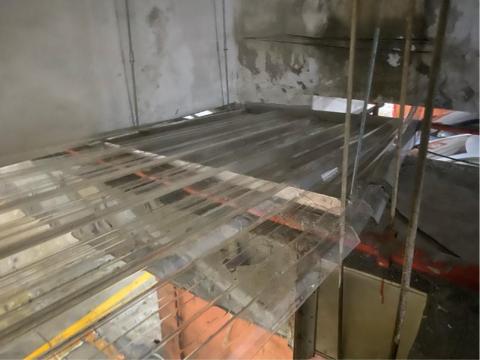 士均工程行 - 地下室天花板治漏 不銹鋼水盤+壓克力浪板