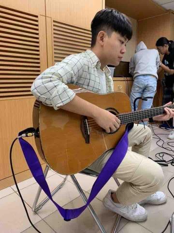 二二七吉他室 - 