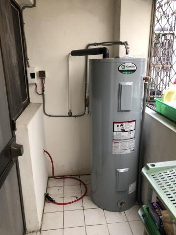 陳又育 - 美國品牌 A.O.Smith 電熱水器安裝