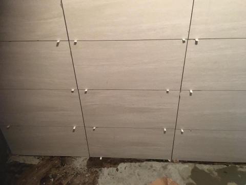 0621 - 浴室磁磚翻修