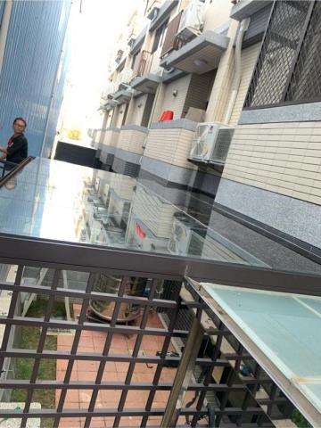 成嘉鐵工 - 楊梅場 採光罩 白鐵烤漆 三面方格鐵窗 