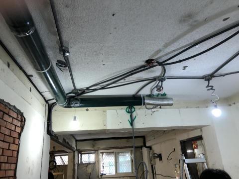 欣宇水電工程 - 抽油煙機風管配置