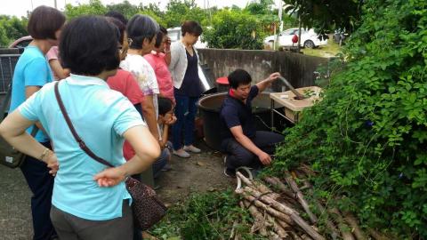 AJ居家修繕 - 簡易流理臺安裝說明。 AJ居家修繕 - 簡易流理臺安裝說明。