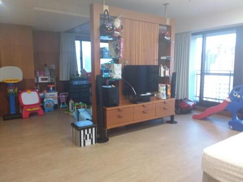 愛屋及烏居家個人預約工作室 -  愛屋及烏居家個人預約工作室 -