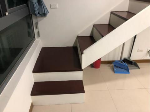 暐翔工程有限公司 - 全室油漆、階梯換色