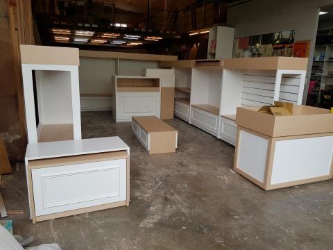 工匠創意空間 - 專櫃設計施工