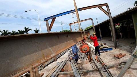 拾捌 屏東拖吊車/屏東道路救援/高雄拖吊車/高雄道路救援 - 鋼構搭建吊掛作業