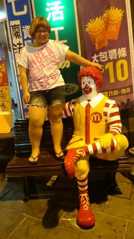 張馨云 - 這是復胖還沒健身的樣子