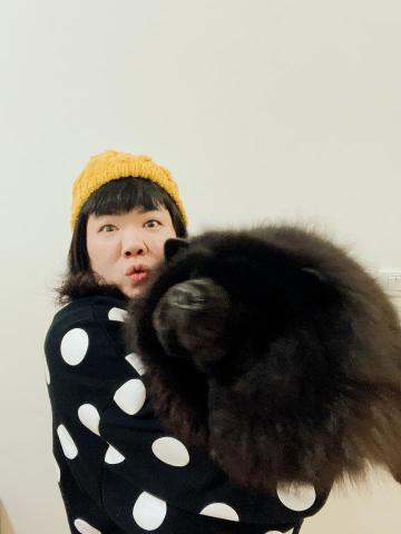 提供插畫家服務的專家潘家瑋（Wanda Pan)