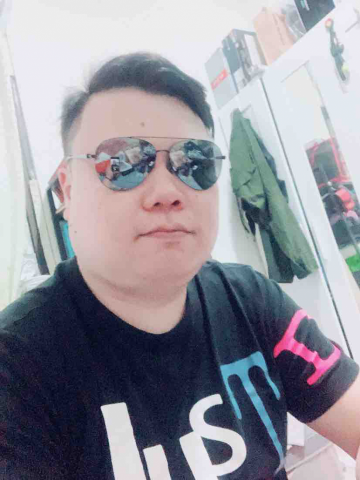 提供晚班兼職送貨服務的專家林士喬