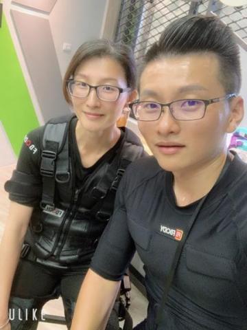 EMS黑科技健身-20分鐘極速瘦身-專業教練 - 