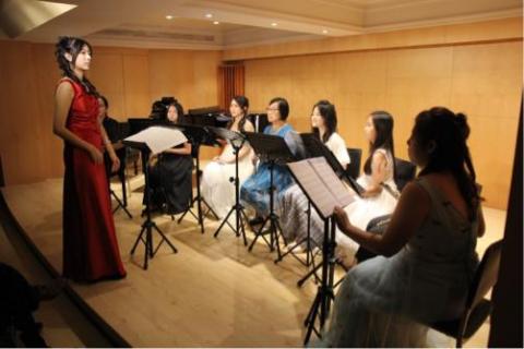 莊雅蓉 - 帶領長笛團音樂會