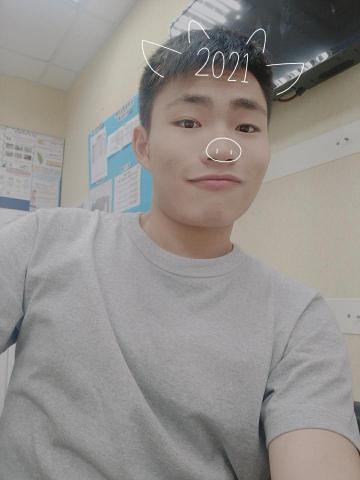 提供數學題服務的專家陳建宇