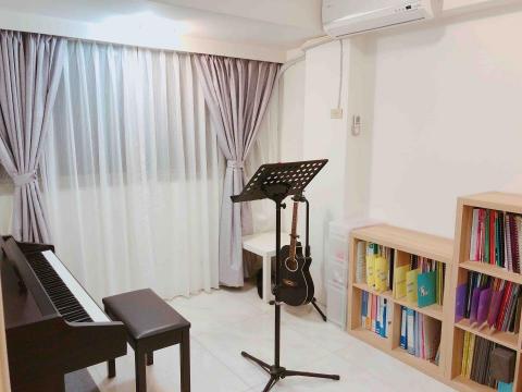 莊雅蓉 - 工作室環境