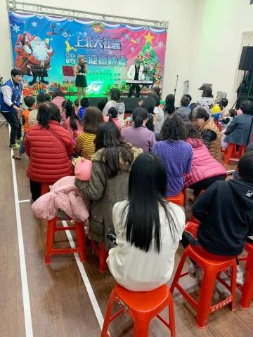 流行鋼琴電子琴自彈自唱～丹尼～樂團表演 - 新北三峽耶誕晚會