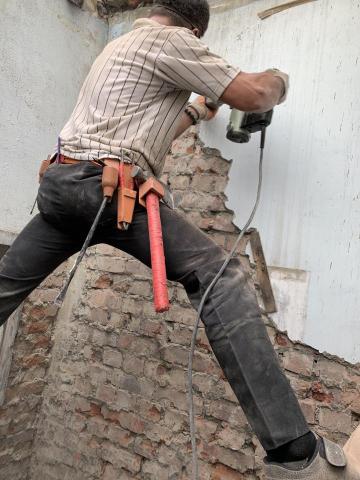 義和有限公司 - 住家廁所打除