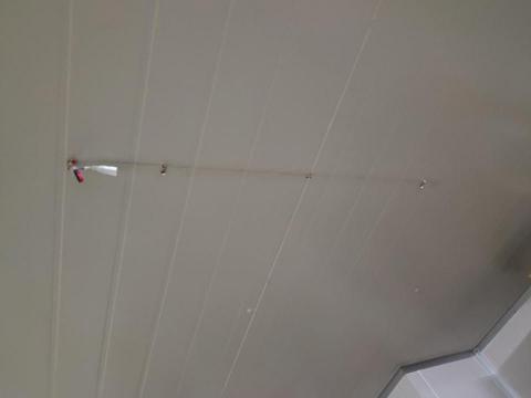 王紹仁 - 燈泡安裝維修