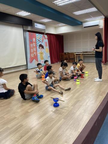 陳韻如-花式扯鈴 - 上課前注意事項聆聽