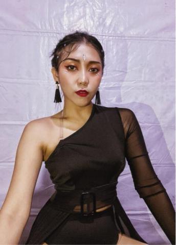 JOYCE DANCE INSTRUCTOR - 中國爵士 JOYCE DANCE INSTRUCTOR - 中國爵士