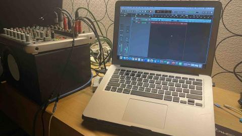 林小A - Max book
錄音軟體：Logic Pro X