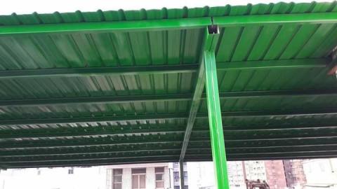 工程行 - 鐵皮屋油漆後