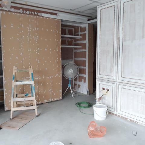 黃凡瑞 - 七期豪宅噴漆前