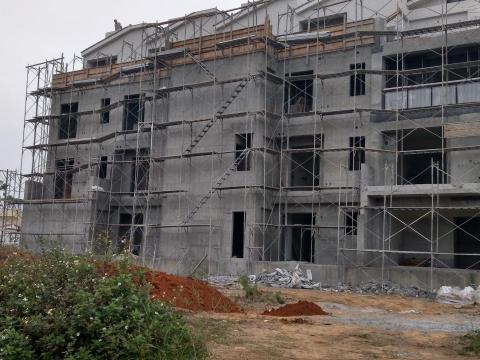 易聖企業社 -  易聖企業社 -