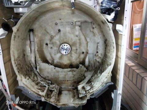 倍立潔冷氣空調 - 滾桶式洗衣機拆洗前 倍立潔冷氣空調 - 滾桶式洗衣機拆洗前