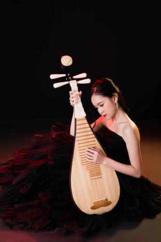 郭安琪 琵琶（三重區/無到府服務） - 琵琶藝術照