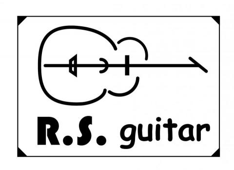 秋秋個人工作室 - LOGO設計